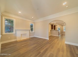 6587 Sapphire Dr, Jacksonville, FL 32208