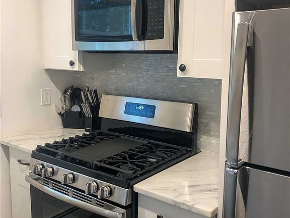 3rd image of 238 Fairharbor Dr #238