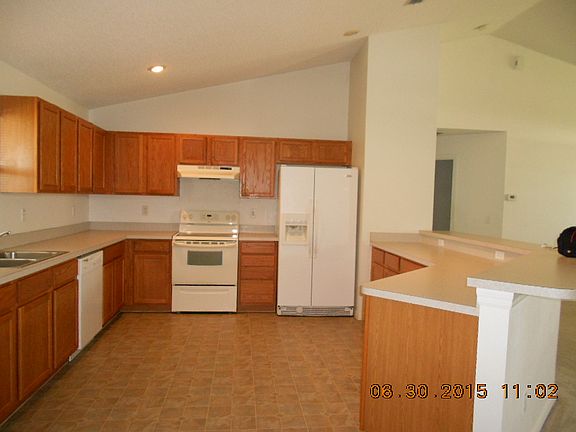5th image of 1301 Plover Ct