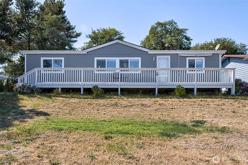 3rd image of 24307 Birch Place