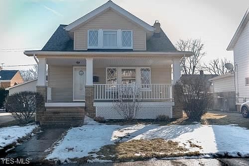 1st image of 16601 Pearldale Ave