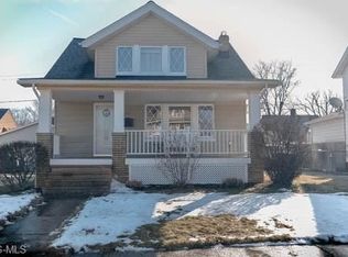 16601 Pearldale Ave, Cleveland, OH 44135
