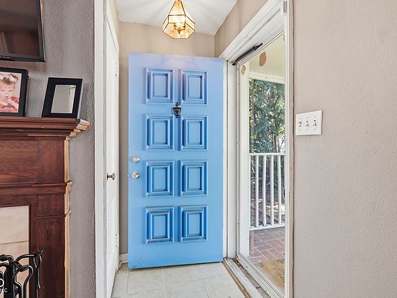 4th image of 5824 N Keystone Ave