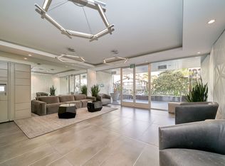 425 S Willaman Drive, Los Angeles, CA 90048