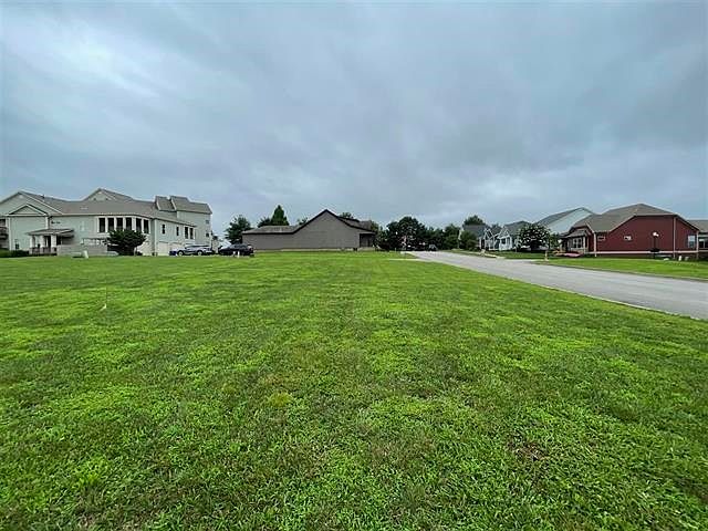 1st image of 401 Traditions Blvd