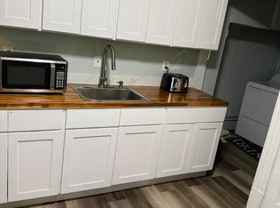 121-123 Massachusetts Ave Floor 2, Springfield, MA 01109