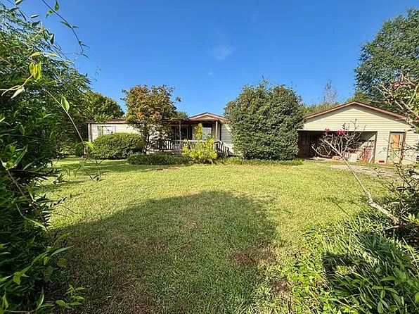 135 Liz Ln, Easley, SC 29642