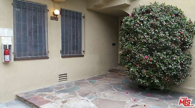 2nd image of 10745 Ashton Ave