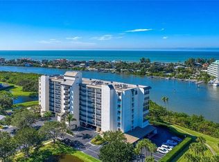 11730 Shipwatch Dr APT 201, Largo, FL 33774