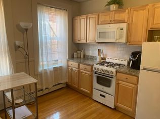26 Margaret St #14A, Boston, MA 02113