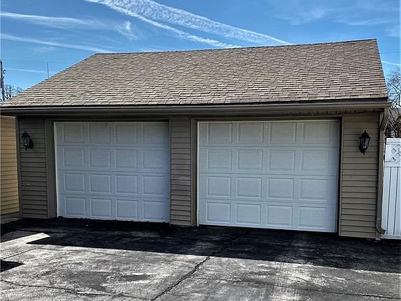 5th image of 103 Cherry Ln