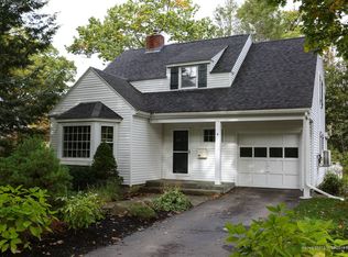 29 Rocky Hill Rd, Cape Elizabeth, ME 04107