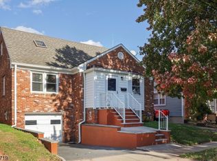 420 Miltonia St, Linden City, NJ 07036