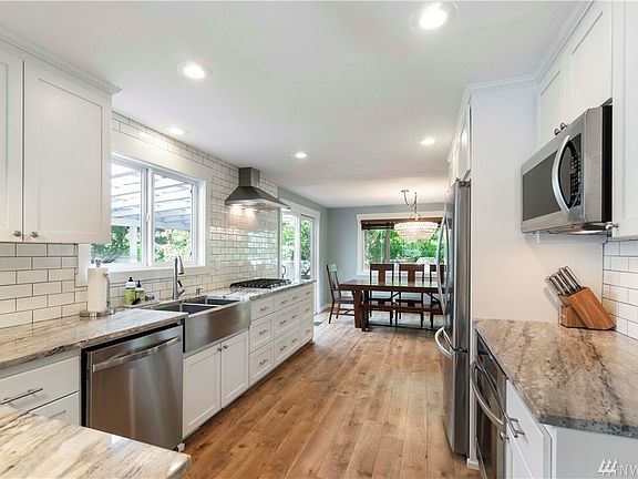 2nd image of 12904 126th Avenue Ct E