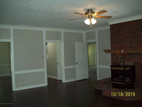 5th image of 415 Village Pkwy