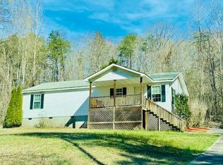 3498 Hurricane Rd, Rocky Face, GA 30740