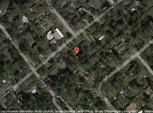 2906 Colonial Dr, Dickinson, TX 77539