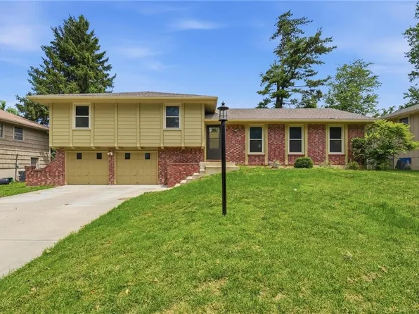 8026 Cleveland Ave, Kansas City, KS 66109