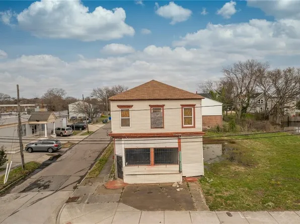 1016 E Brambleton Ave, Norfolk, VA 23504