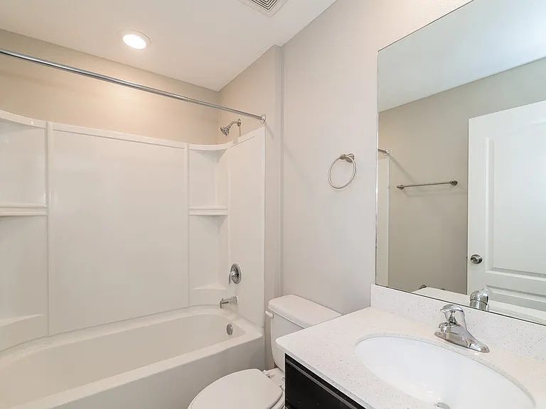 246 Hyacinth Ct — Photo 18
