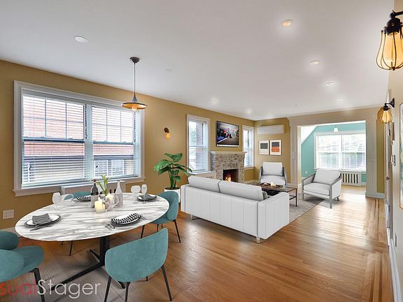 2nd image of 93 Greenvale Ave