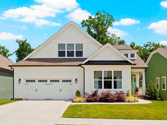 116 Trimpley Ln, Simpsonville, SC 29681