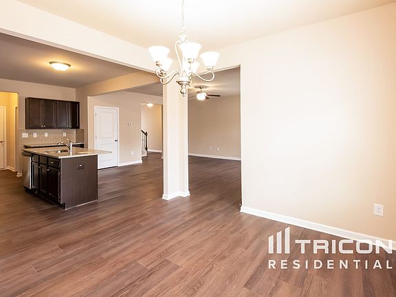 5th image of 189 Stillwood Dr