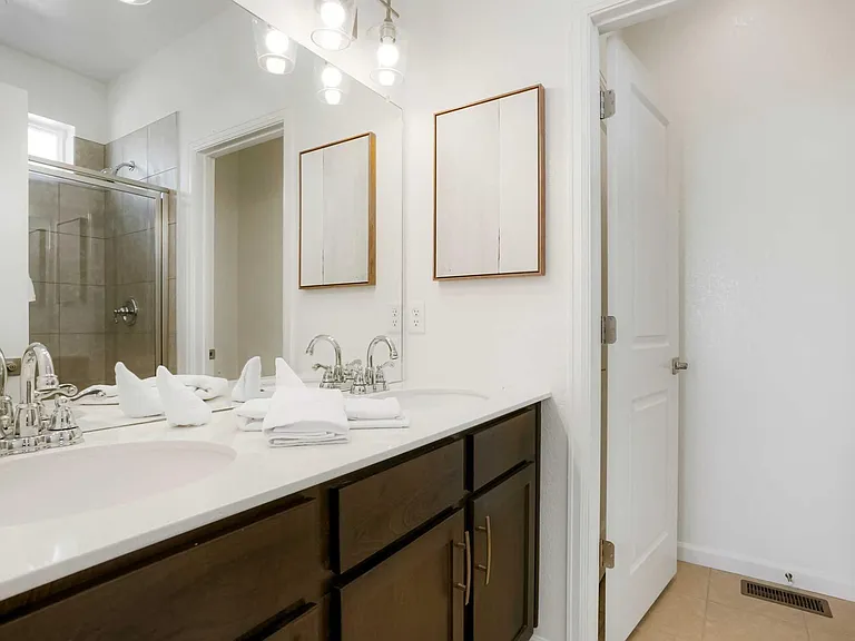 521 High Point Dr — Photo 14