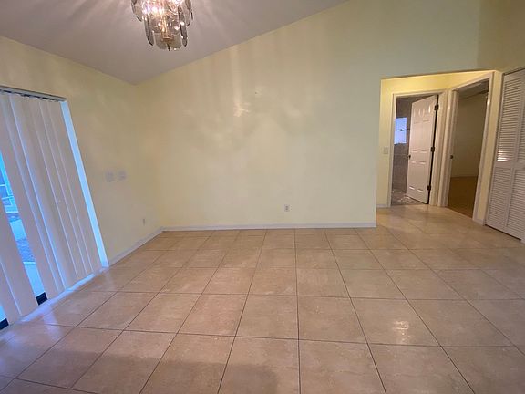 5th image of 21180 Burkhart Dr