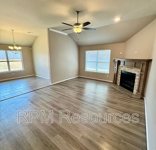 6716 NW 157th St — Photo 11