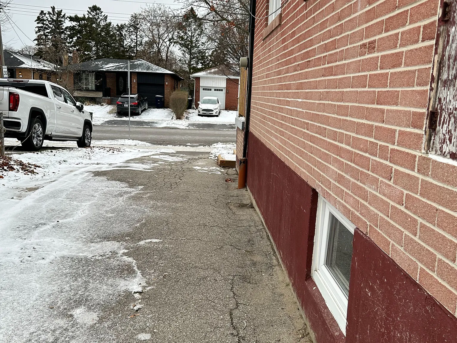 2 bed, $1,650 — Photo 4