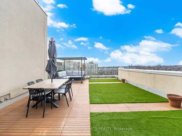 18 Merton St #Penthouse 1114, Toronto, ON M4S 3G9