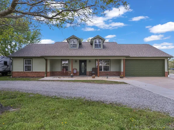 2063 N 4323rd St, Pryor, OK 74361