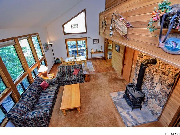 3rd image of 1877 Patricia Ln