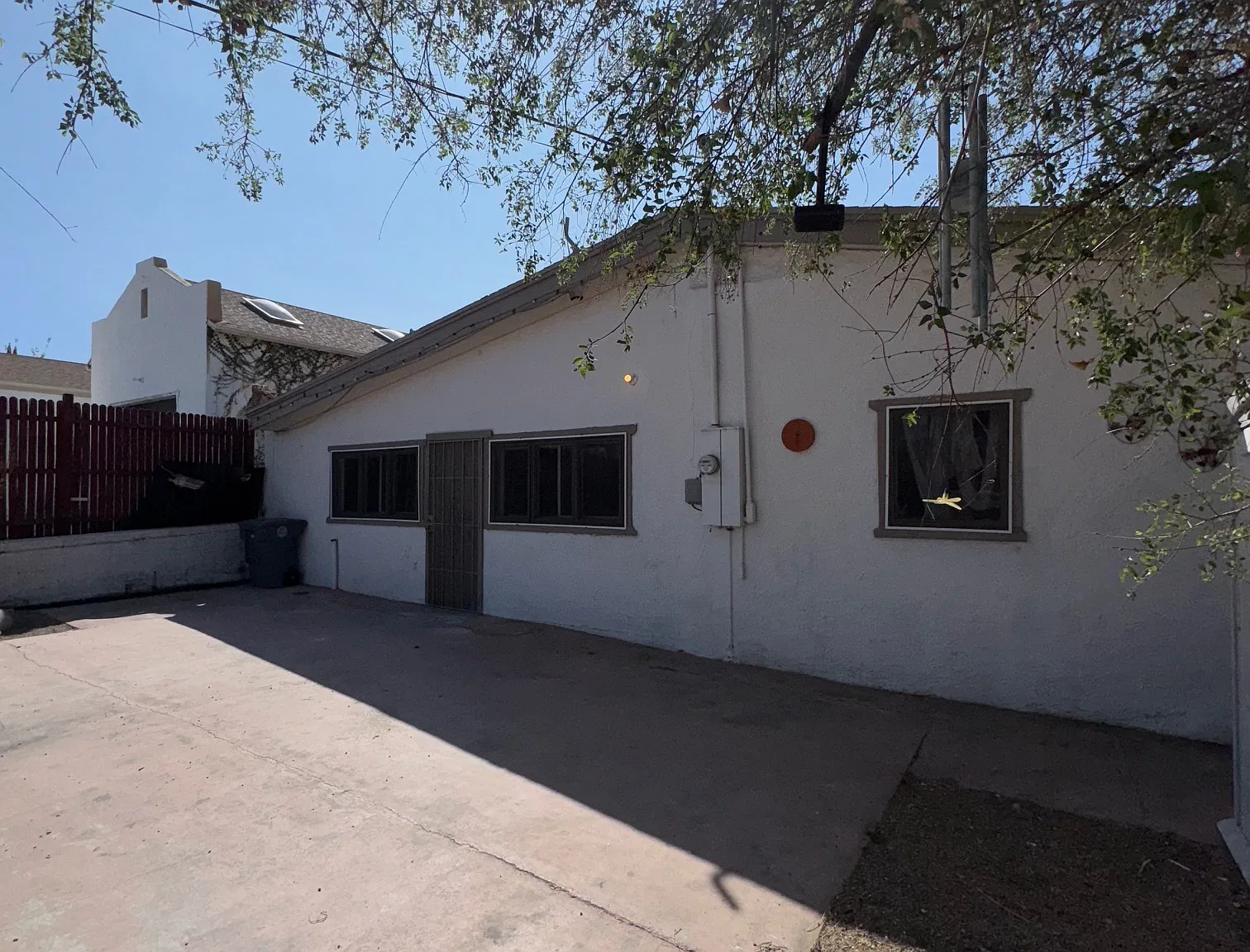 621 North Sierra Avenue - 1 — Photo 2