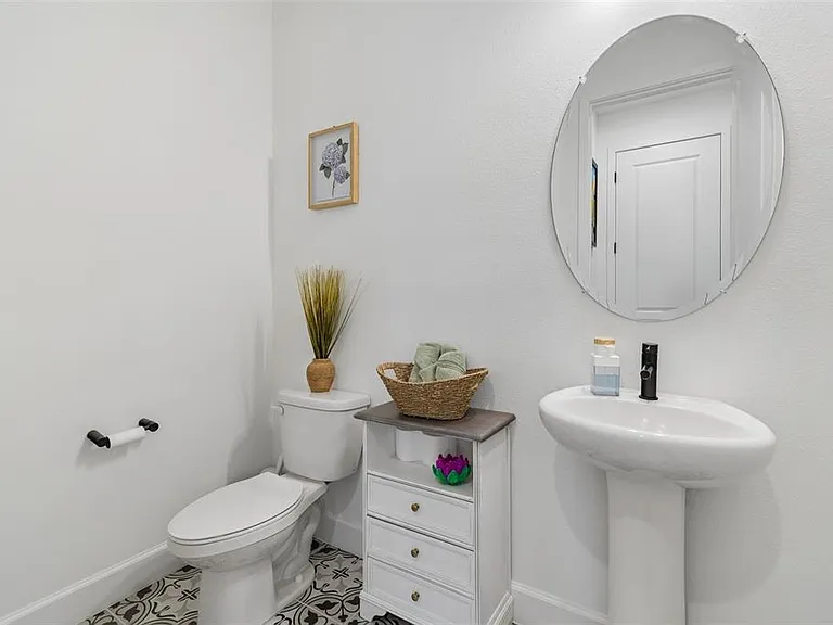 2021 Amelia Bay Pl — Photo 37