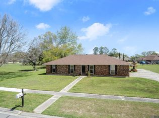 3625 Magnolia Dr, Saint Gabriel, LA 70776