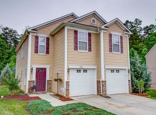 1206 Willow Bridge Ct, Charlotte, NC 28216