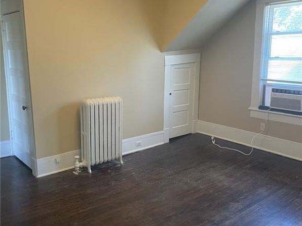 greensboro-north-carolina-252331399 picture