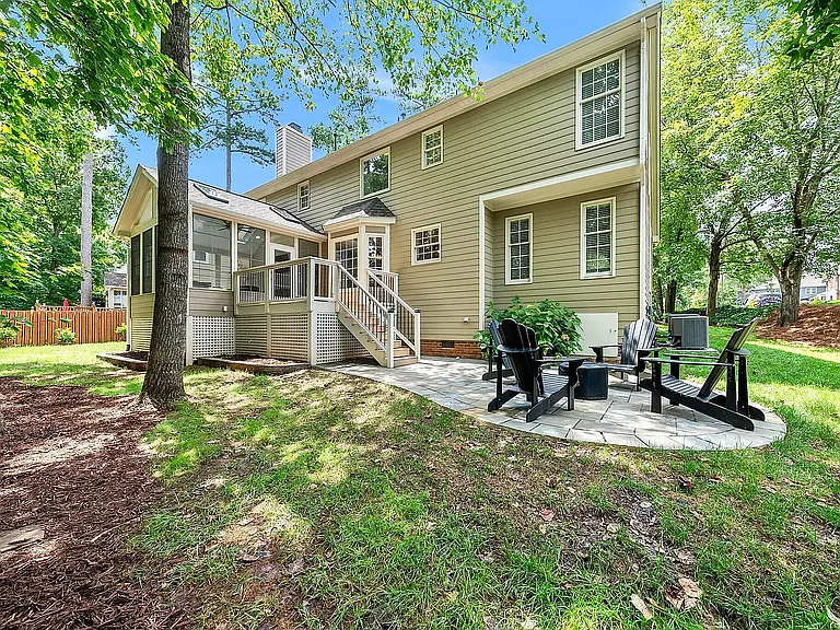 101 Cambay Ct — Photo 13
