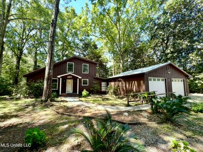 2217 Bayou View Cir, Gautier, MS, 39553