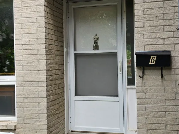 8 Liszt Gate #6, Toronto, ON M2H 1G7