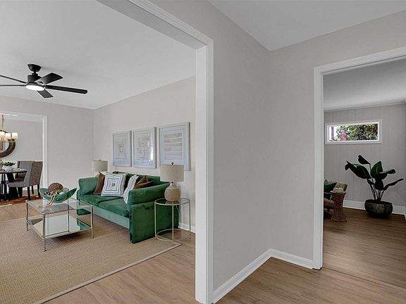 3rd image of 107 Shillingford Rd