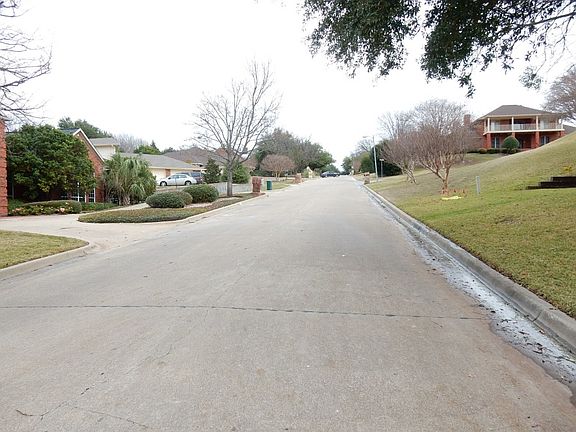 5th image of 549 Mariah Bay Dr