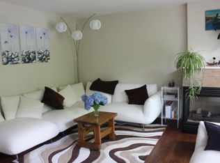 5714 15th Ave NE APT B, Seattle, WA 98105