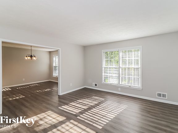 2nd image of 2515 Cottonwood Dr