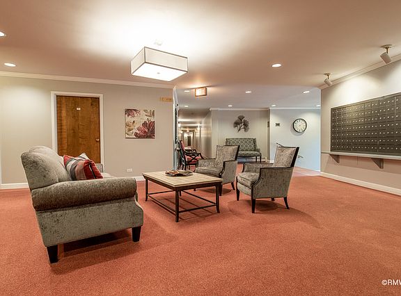 5th image of 263 S Clubhouse Dr Unit 321
