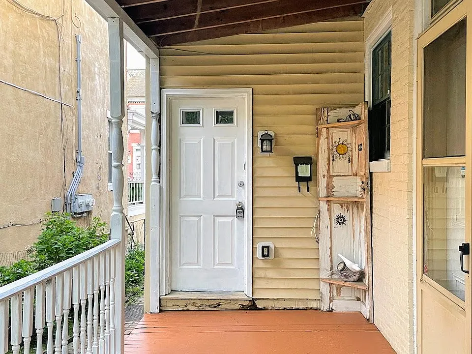223 Church St #1