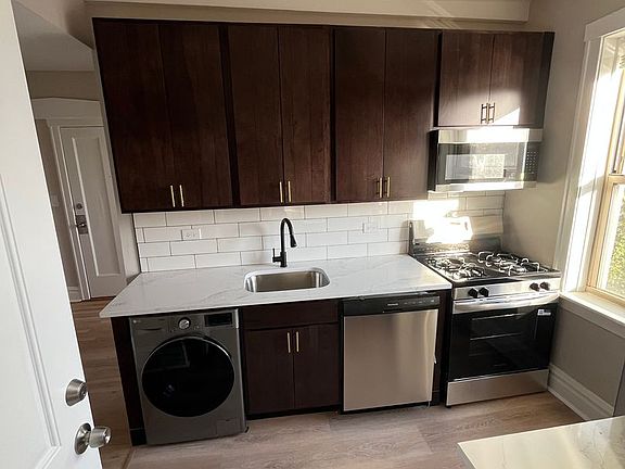 2nd image of 4035-37 N Central Park Ave #4037-2A