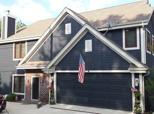 5788 W Lake Dr, West Bend, WI 53095